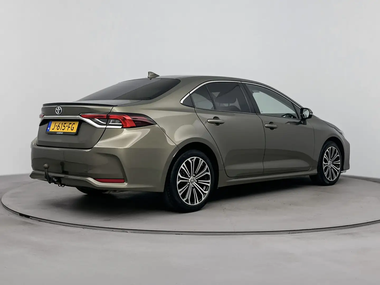 Toyota Corolla 1.8 Hybrid Business Plus | NL-Auto | Trekhaak | Ap Vert - 2