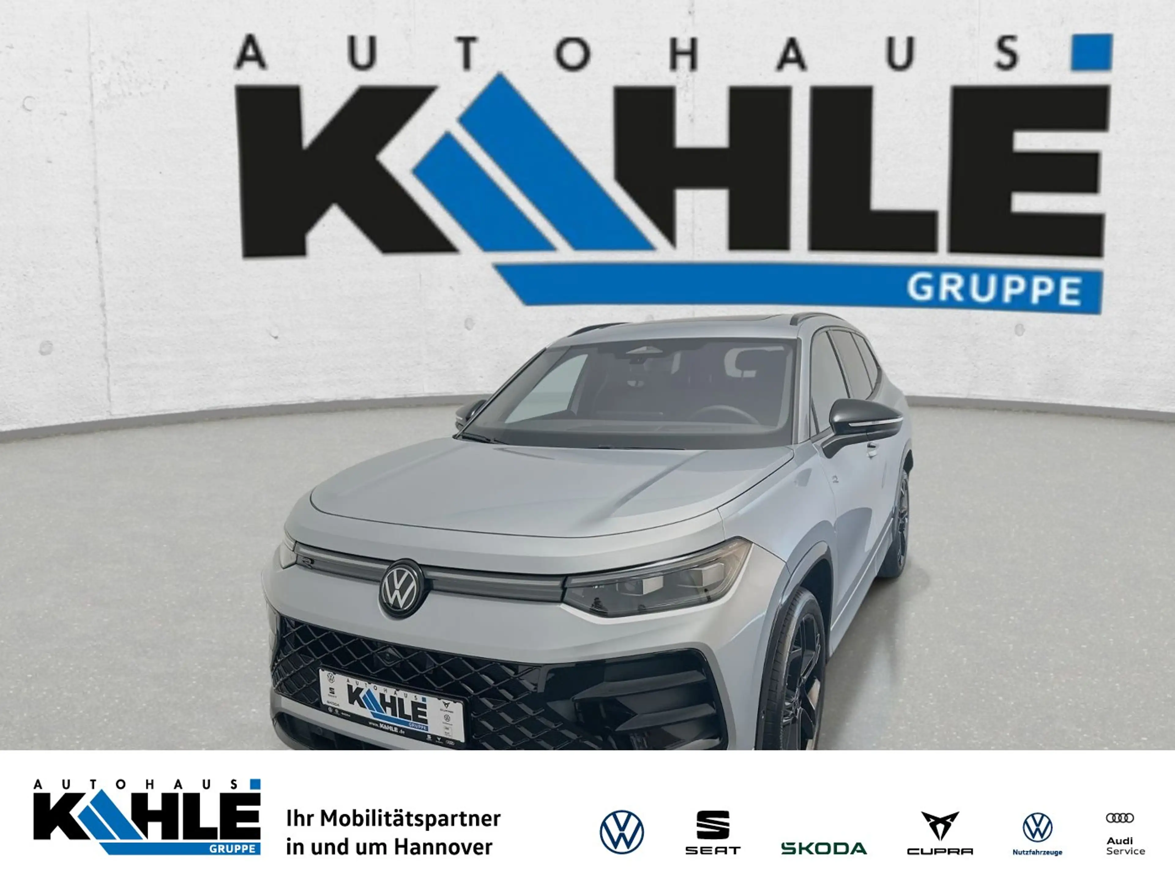 Volkswagen Tayron R-Line 1.5 l eTSI CarPlay Pano Black ACC