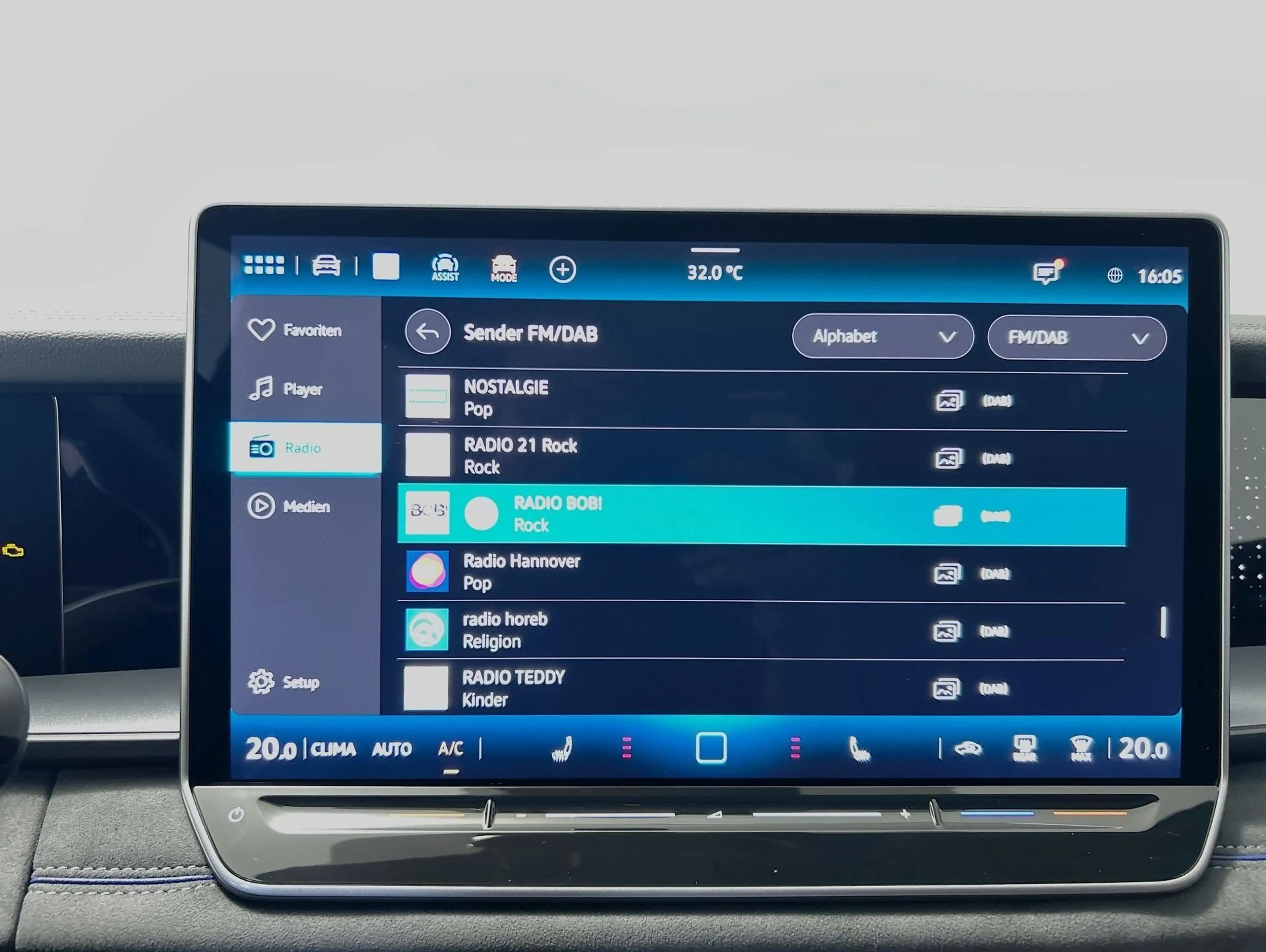 Volkswagen Tayron R-Line 1.5 l eTSI CarPlay Pano Black ACC — photo 10