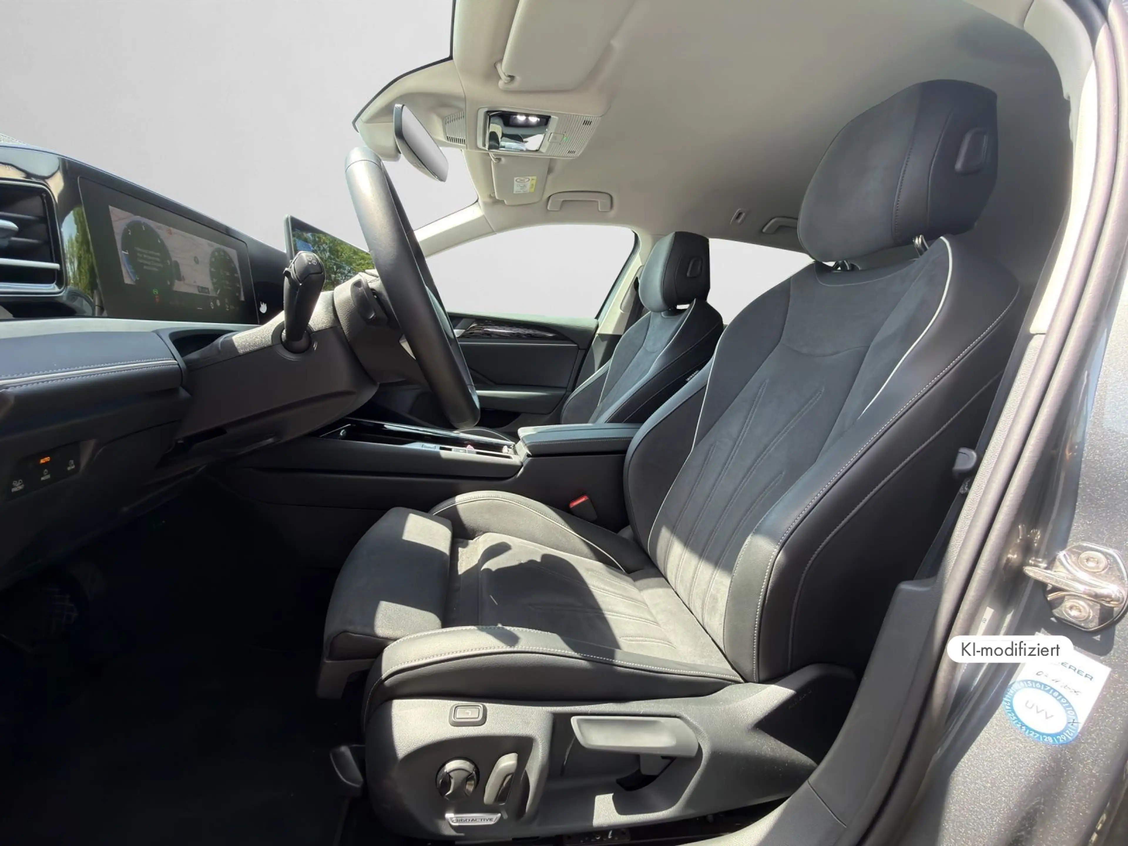 Volkswagen Passat Variant Elegance 2.0 TDI DSG AHK 360°KAM — photo 12