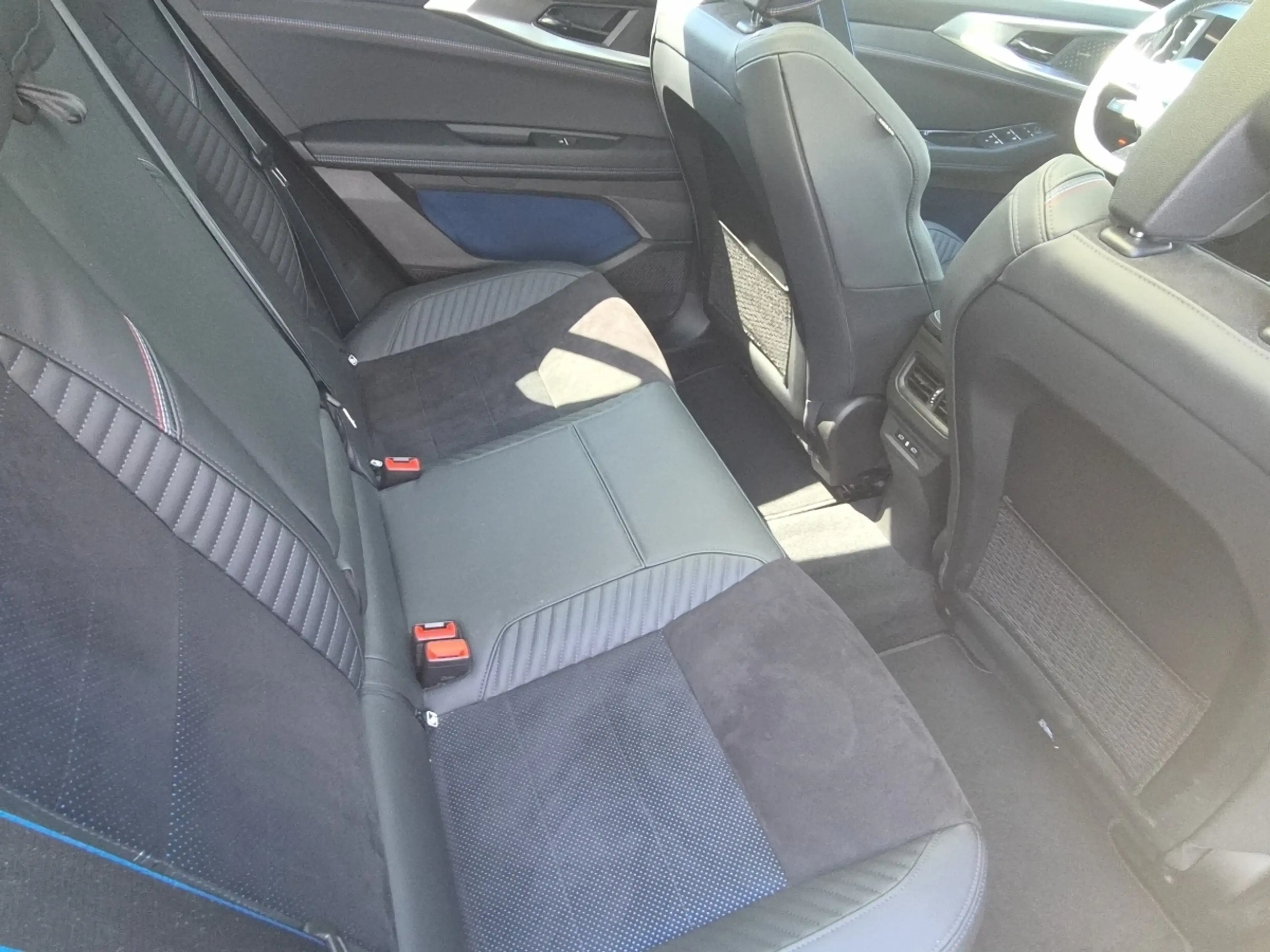 Renault Rafale Esprit Alpine Full Hybrid E-Tech 200 — photo 9