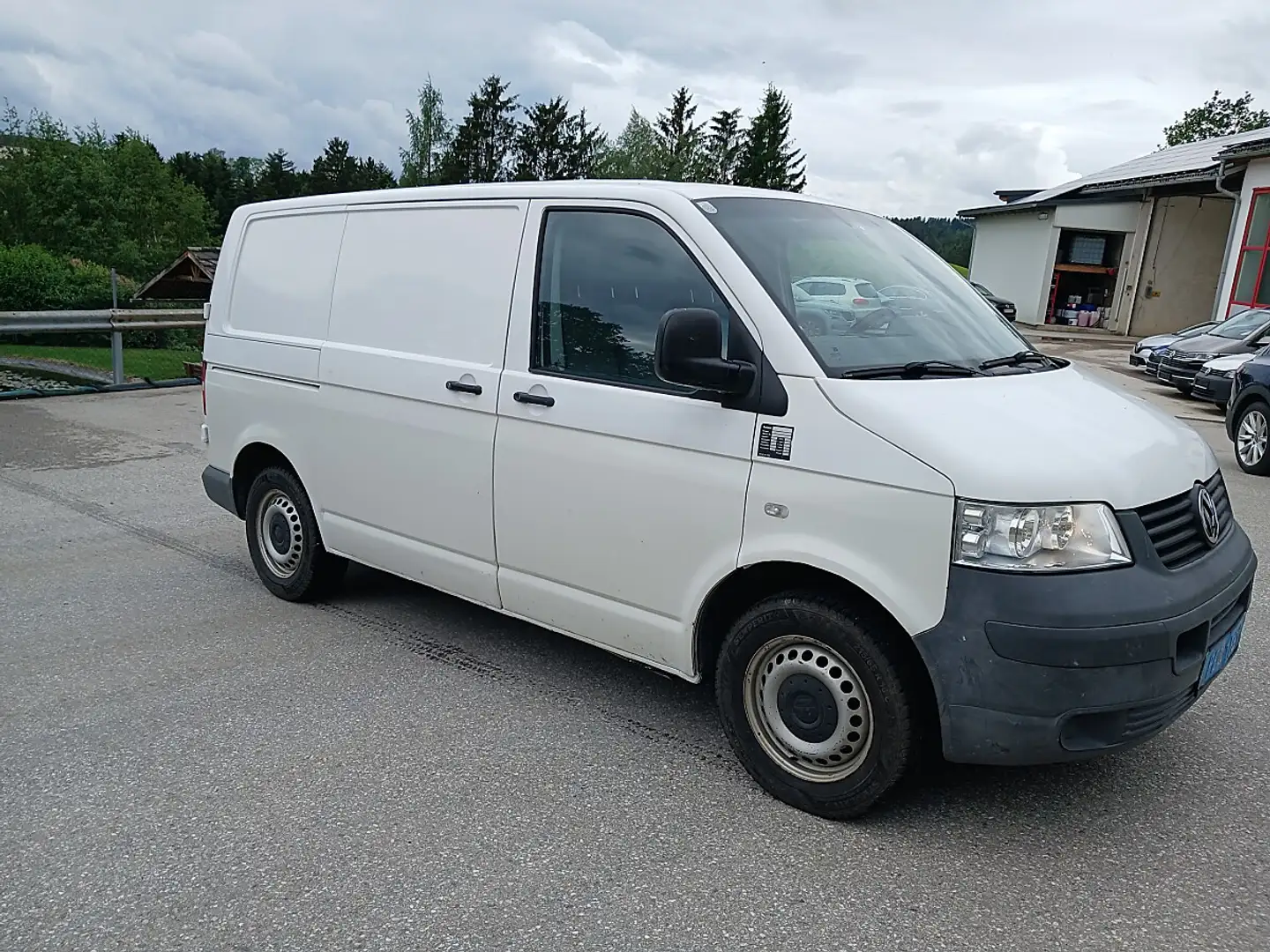 Volkswagen T5 Transporter T5 Kastenwagen 2,5 TDI 4motion AHV Weiß - 1