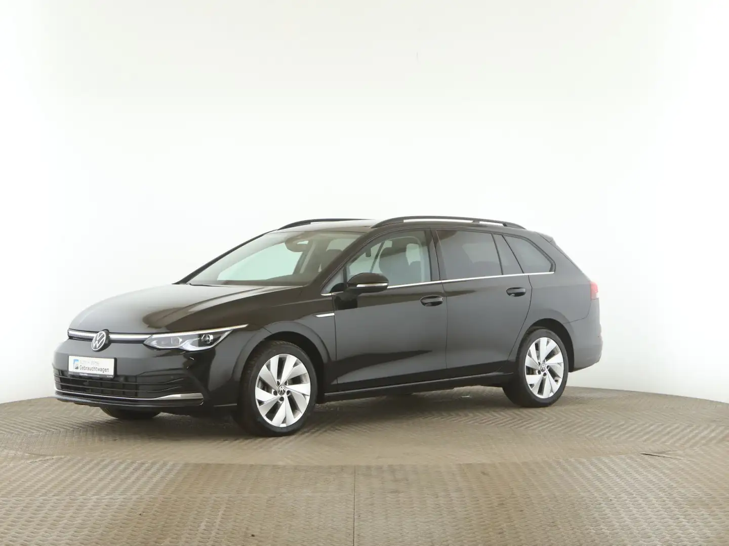 Volkswagen Golf Variant Golf VIII Variant 2.0 TDI Style *LED*PDC*Navi*Ap Zwart - 2