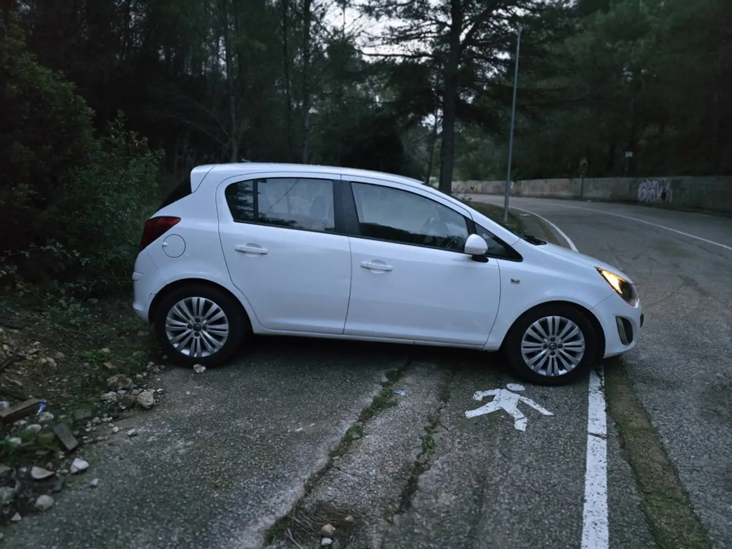 Opel Corsa 1.2 Expression S&S Blanco - 2