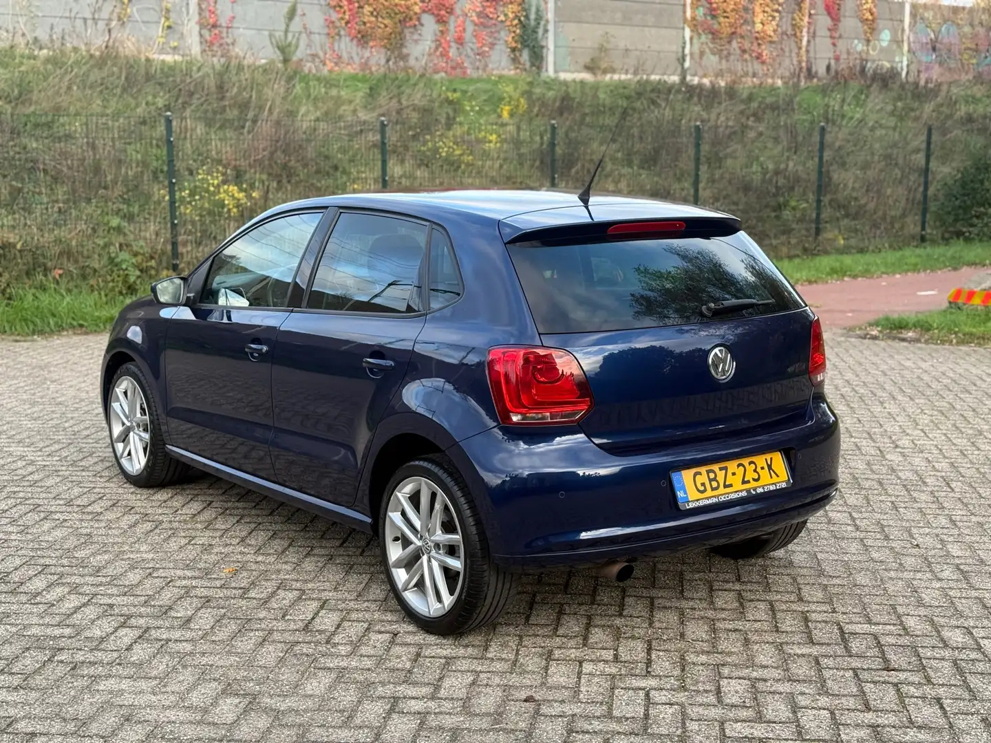 Volkswagen Polo 1.2 TSI HIGH LINE CARPLAY I CRUISE I PDC I VOLL ON Bleu - 2