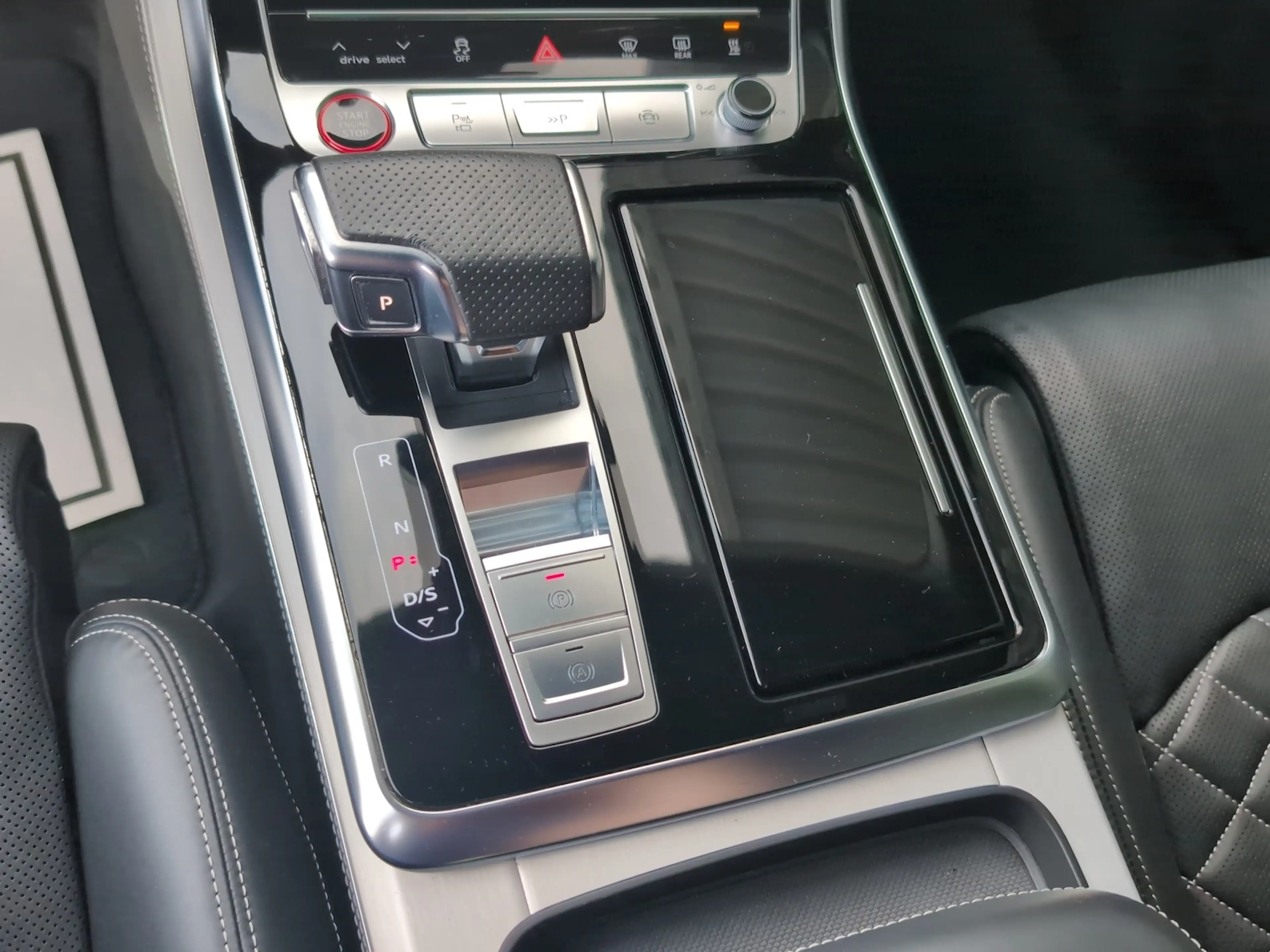 Audi SQ8 *Matrix*Pano*Pano*22zoll*STDHZ*Massage — photo 12