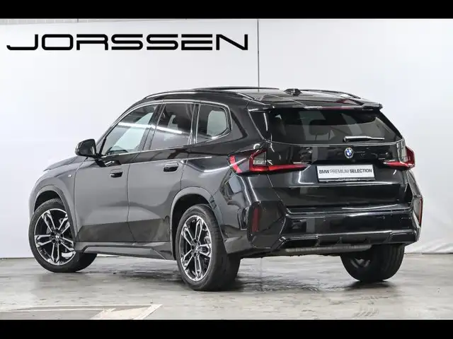 BMW X1 view 5