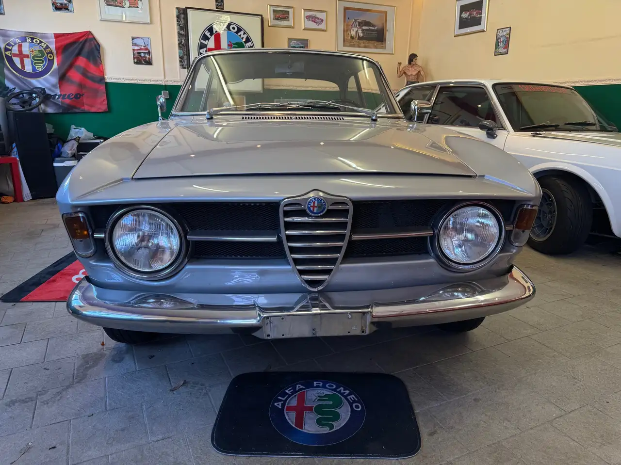Alfa Romeo GT Junior - Kantenhaube - ungeschw. orig. Zustand, foto 4