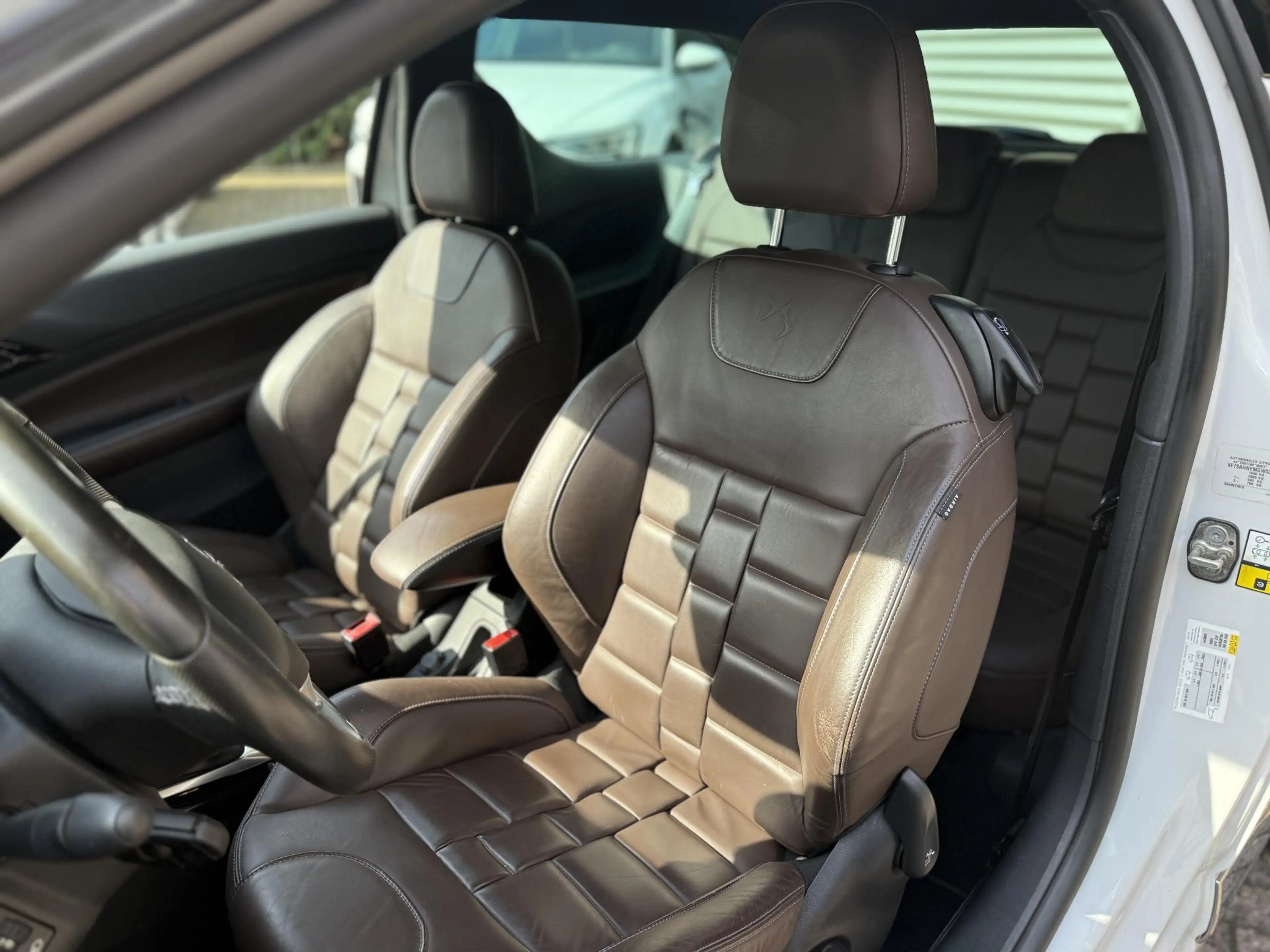 DS Automobiles DS 3 1.2 PureTech Sport Chic l Origineel Nederlands l N — photo 6