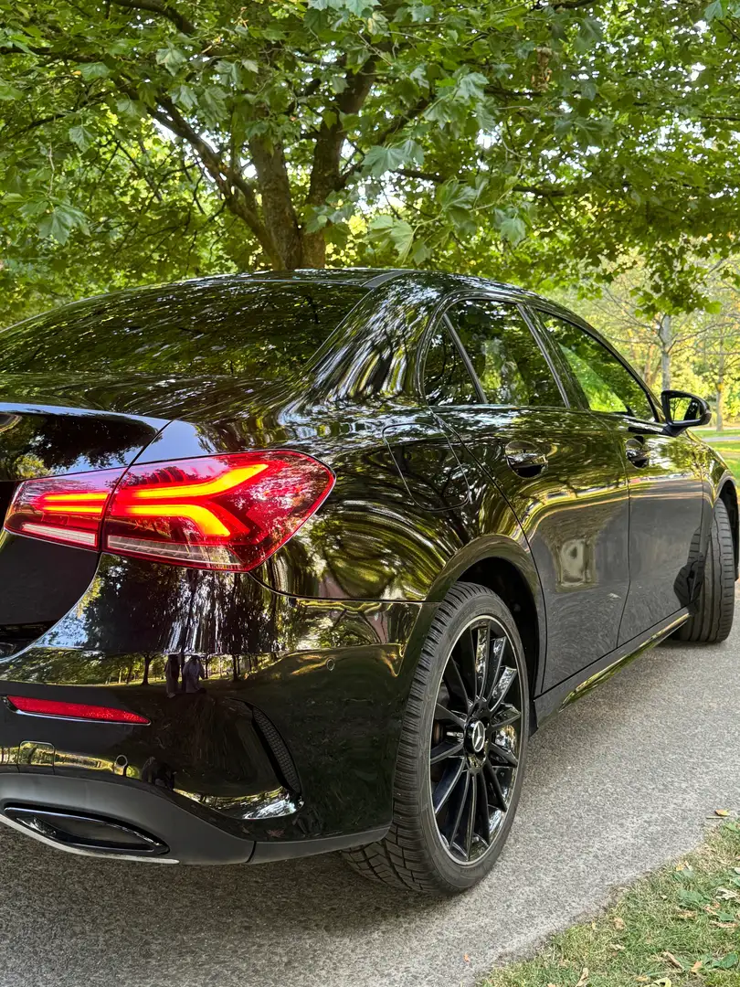 Mercedes-Benz A 250 A 250 e 8G-DCT Edition 2020 Zwart - 2