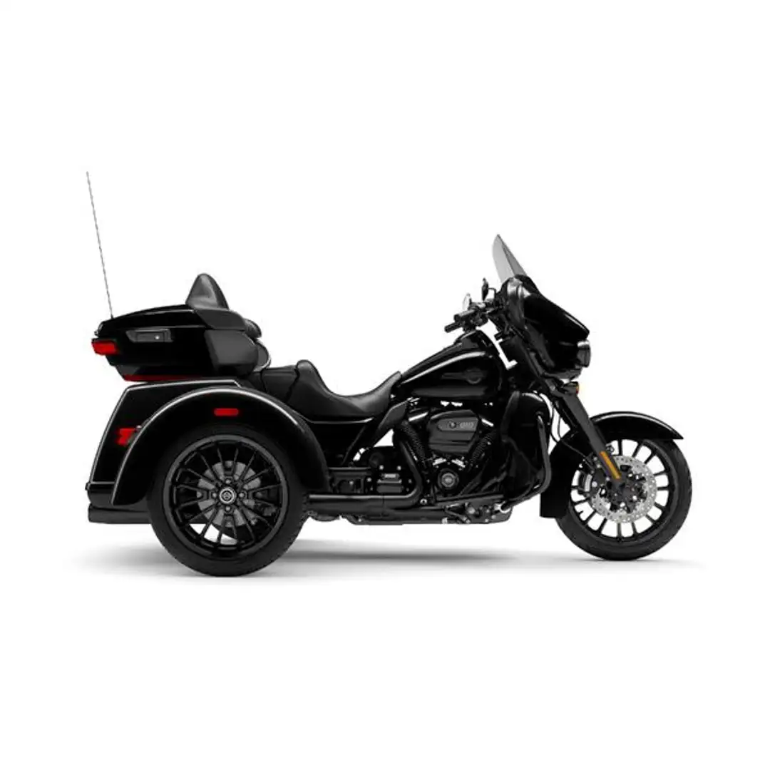 Harley-Davidson Tri Glide FLHTCUTG ULTRA Siyah - 1
