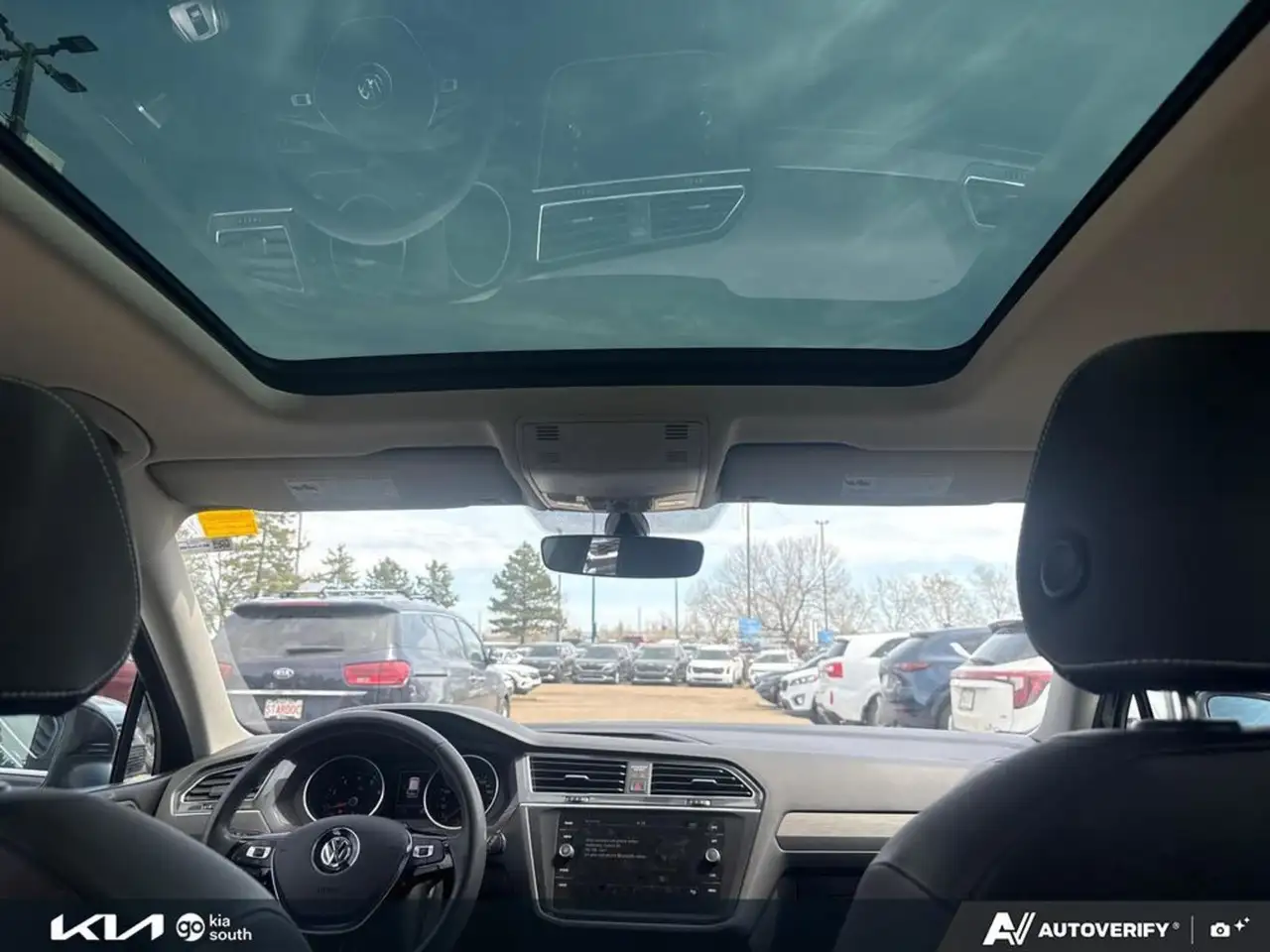 Volkswagen Tiguan снимка Volkswagen Tiguan