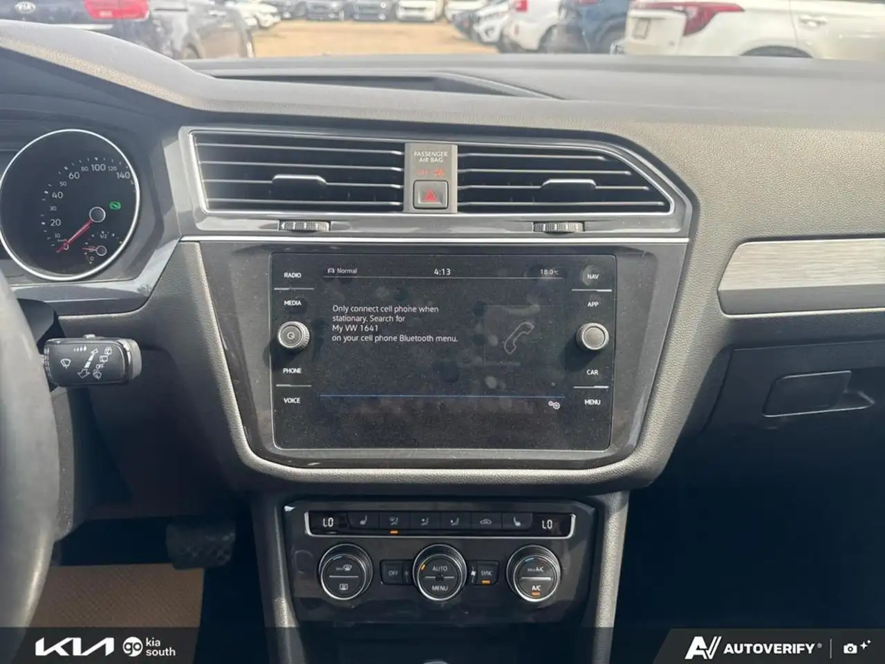 Volkswagen Tiguan снимка Volkswagen Tiguan
