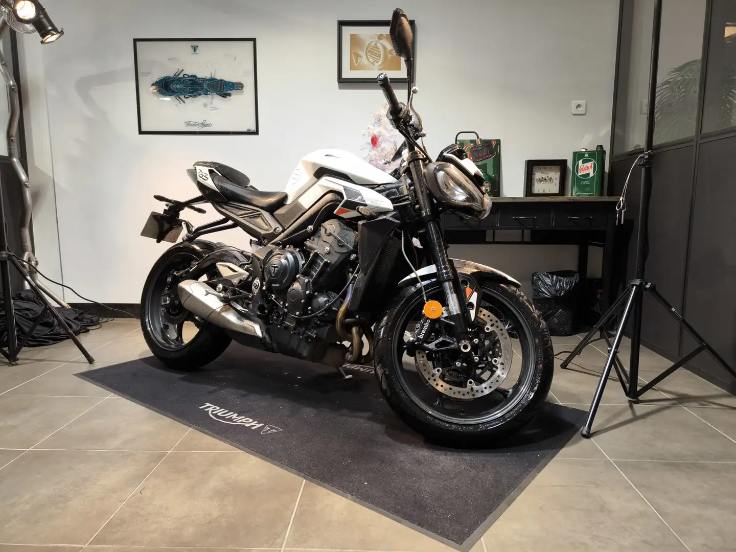 Triumph Street Triple 765 Weiß - 1