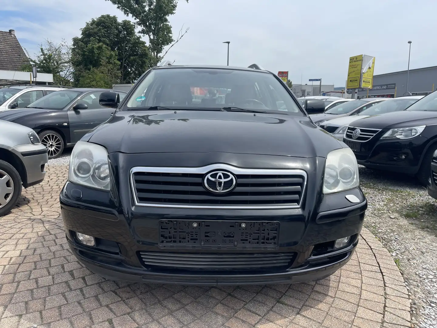 Toyota Avensis 2.4 Sol Mit Neuen Tüv in Guten Zustand Schwarz - 1