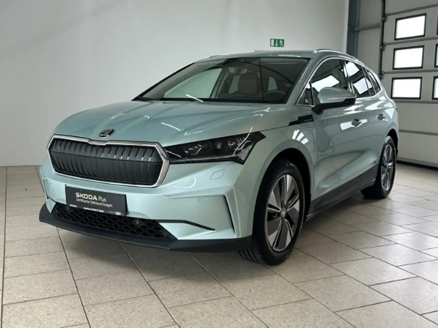 Skoda Enyaq 80 ecoSuite Wärmepumpe Pano Leder ACC HUD Silber - 2