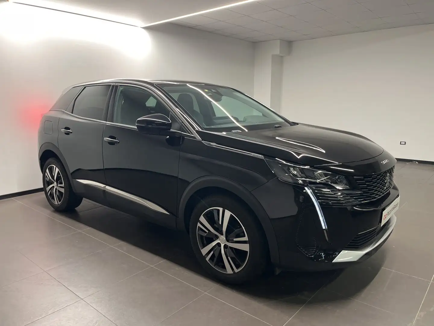 Peugeot 3008 1.5 BLUEHDI ALLURE - 2