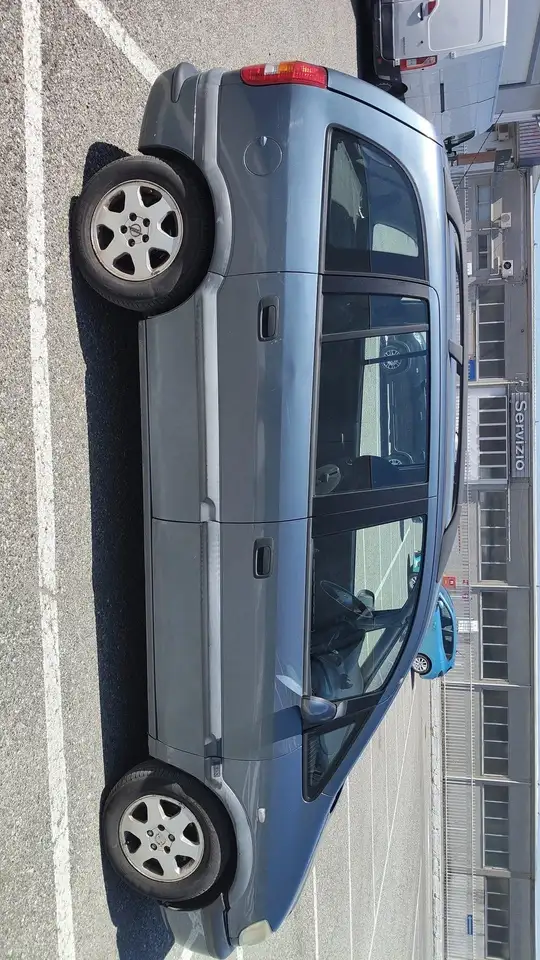 Opel Zafira 1.8 16V, foto 3