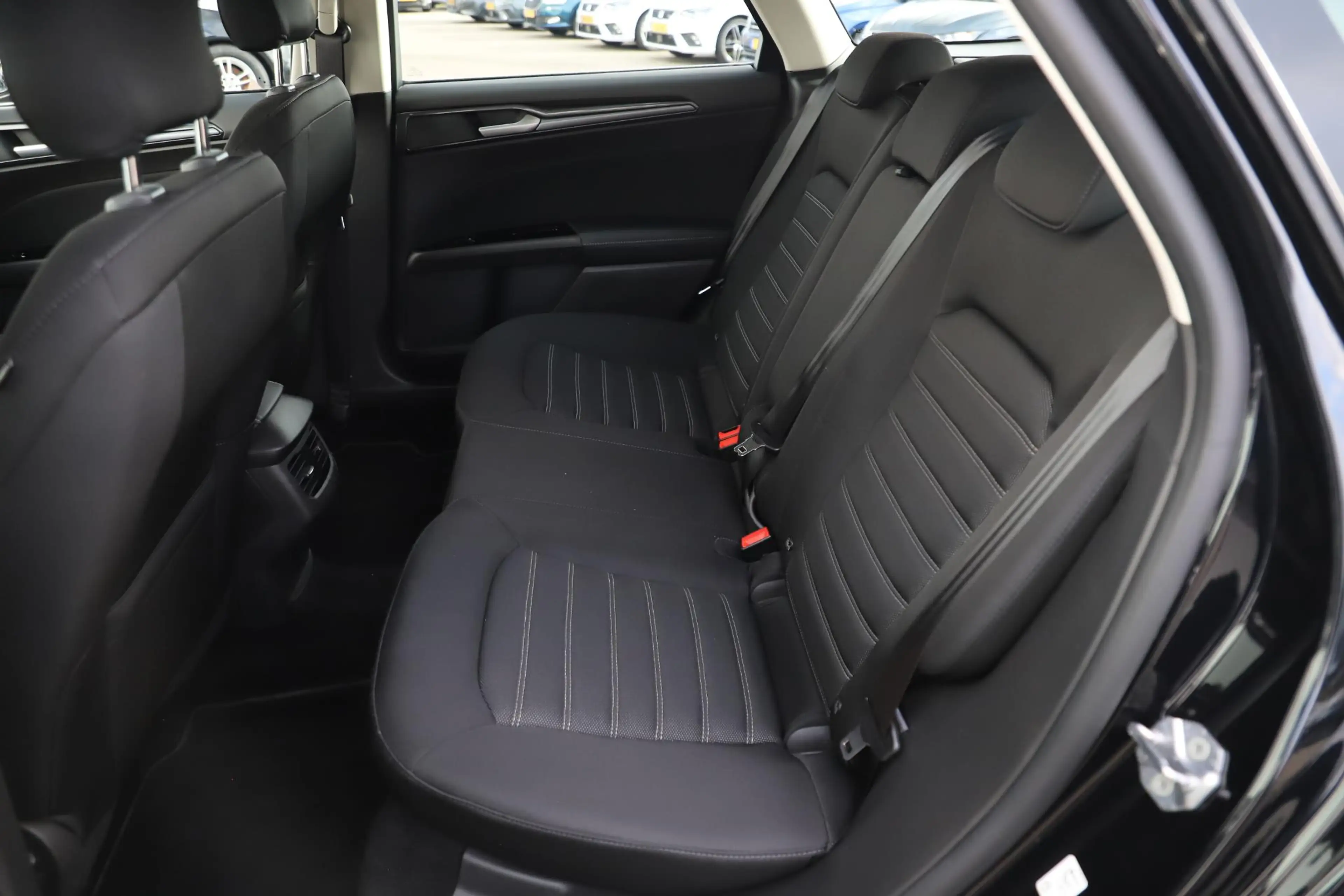 Ford Mondeo Wagon 2.0 IVCT HEV Titanium 17 inch LMV Carplay An — photo 7