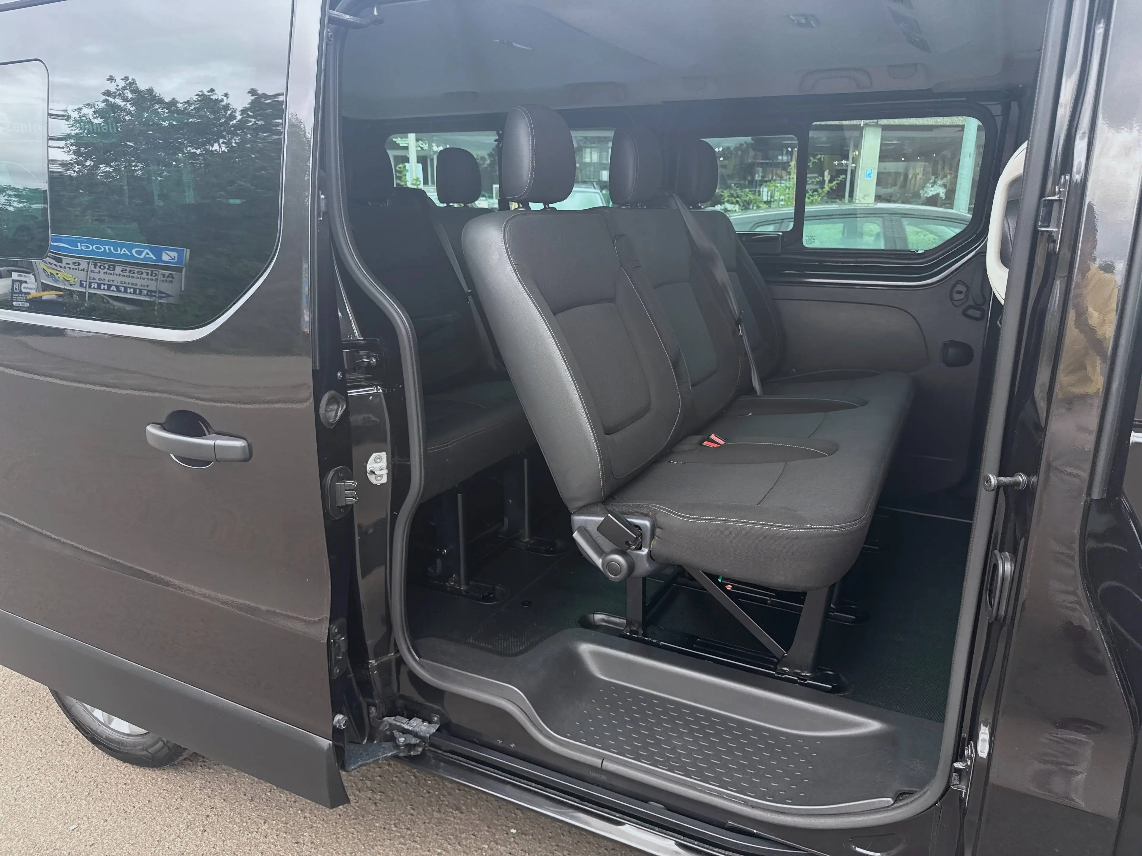 Renault Trafic 2.0 dCi Life L2H1 3,0t Energy Automatik (AHK*9xSITZER*NAVI) — photo 14