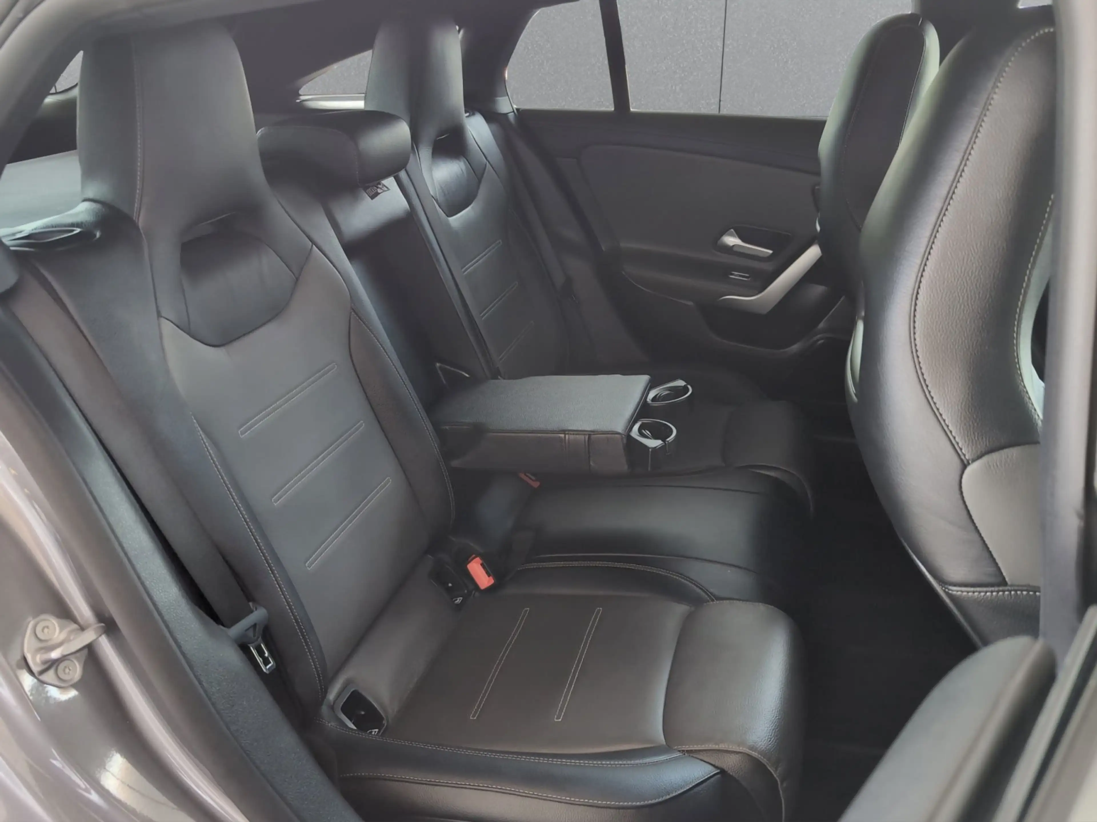 Mercedes-Benz CLA 200 D SB 4M AMG/Multibeam/Distro/360°/MBux — photo 7