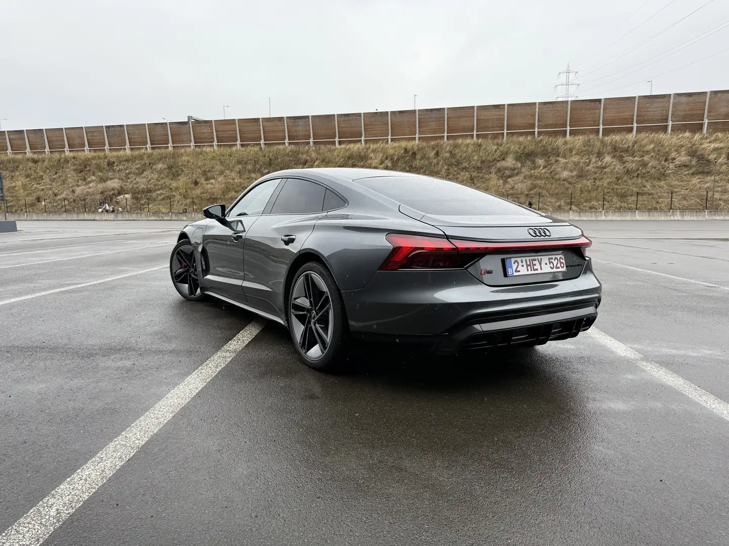 Audi RS e-tron GT Full option + garantie + carbon + Massage + 360 Gris - 2