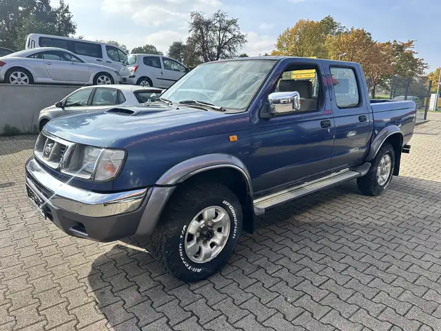 Nissan Pick Up Pick up 4wd Double Cab AX Klima Limited Edition HU&AU Neu