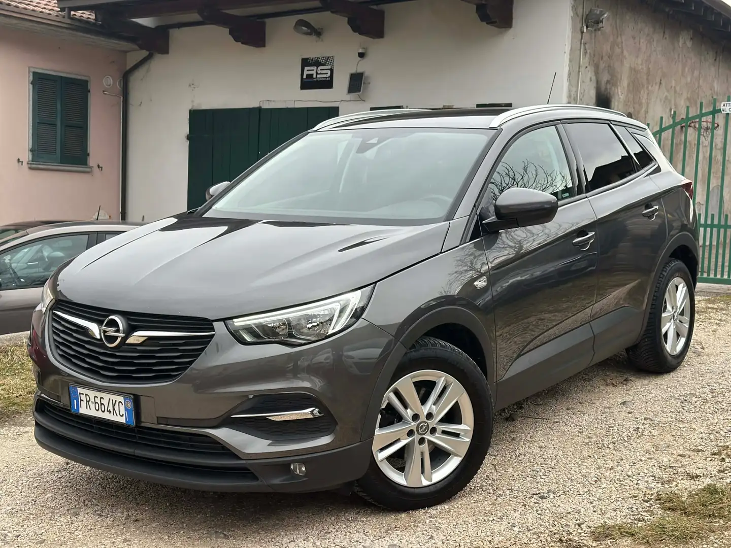 Opel Grandland Grandland X 1.6 diesel Ecotec Start&Stop Ultimate Grau - 1