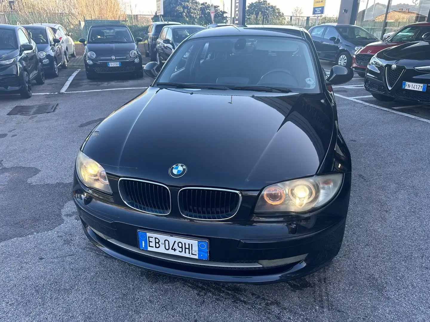 BMW 118 118d cat 5 porte Futura DPF Nero - 2