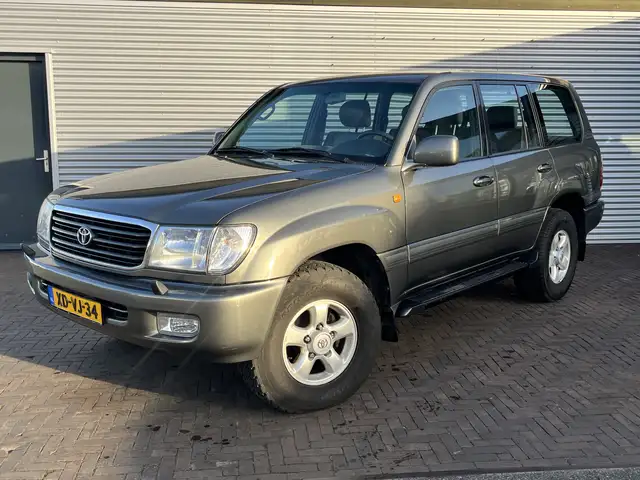 Toyota Land Cruiser Cruiser100 4.7i V8 Executive | Benzine