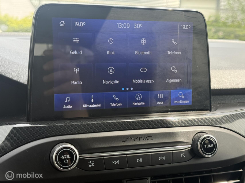 Ford Focus 2.3 EcoBoost ST-3 PANO|B&O|KEYLESS|CAMERA|280PK| — photo 15
