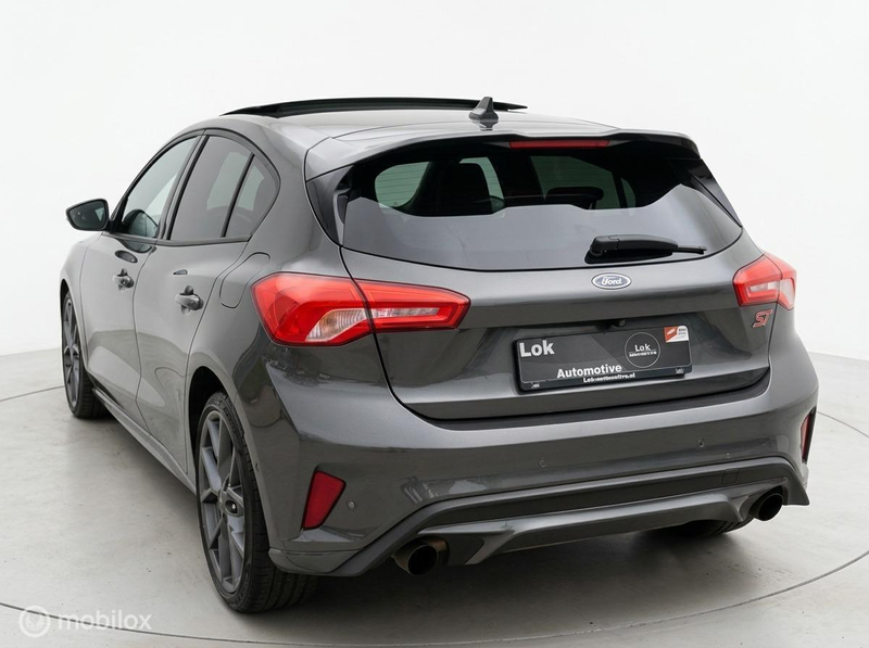 Ford Focus 2.3 EcoBoost ST-3 PANO|B&O|KEYLESS|CAMERA|280PK| — photo 2