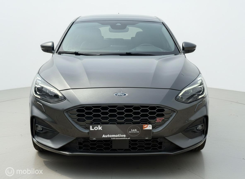 Ford Focus 2.3 EcoBoost ST-3 PANO|B&O|KEYLESS|CAMERA|280PK| — photo 7