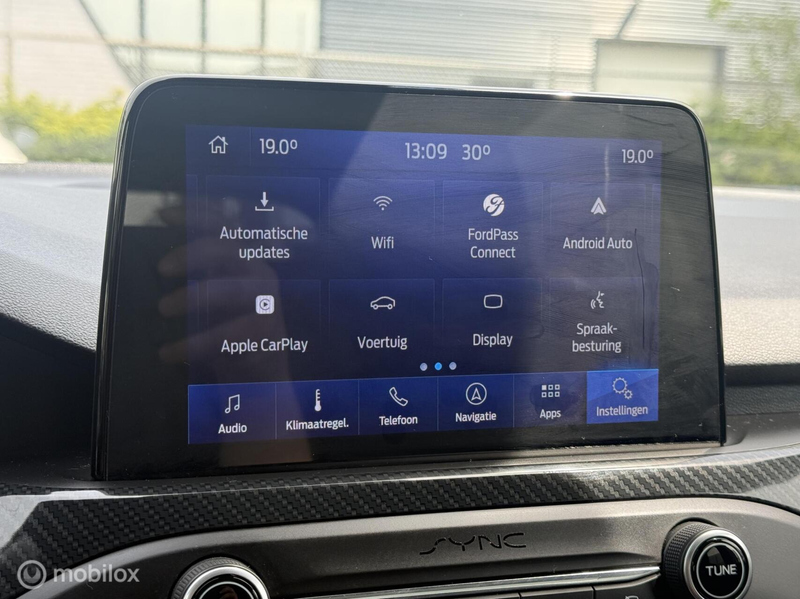 Ford Focus 2.3 EcoBoost ST-3 PANO|B&O|KEYLESS|CAMERA|280PK| — photo 19