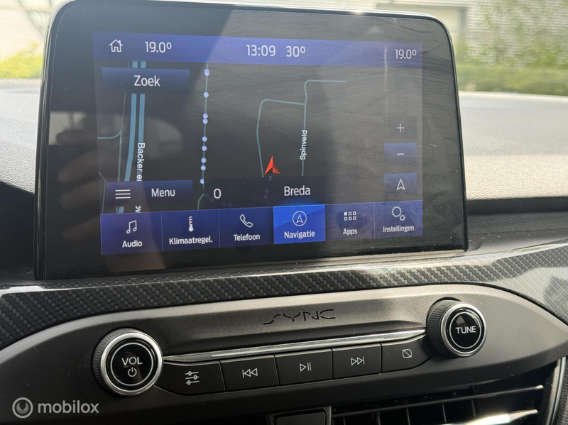 Ford Focus 2.3 EcoBoost ST-3 PANO|B&O|KEYLESS|CAMERA|280PK| — photo 21