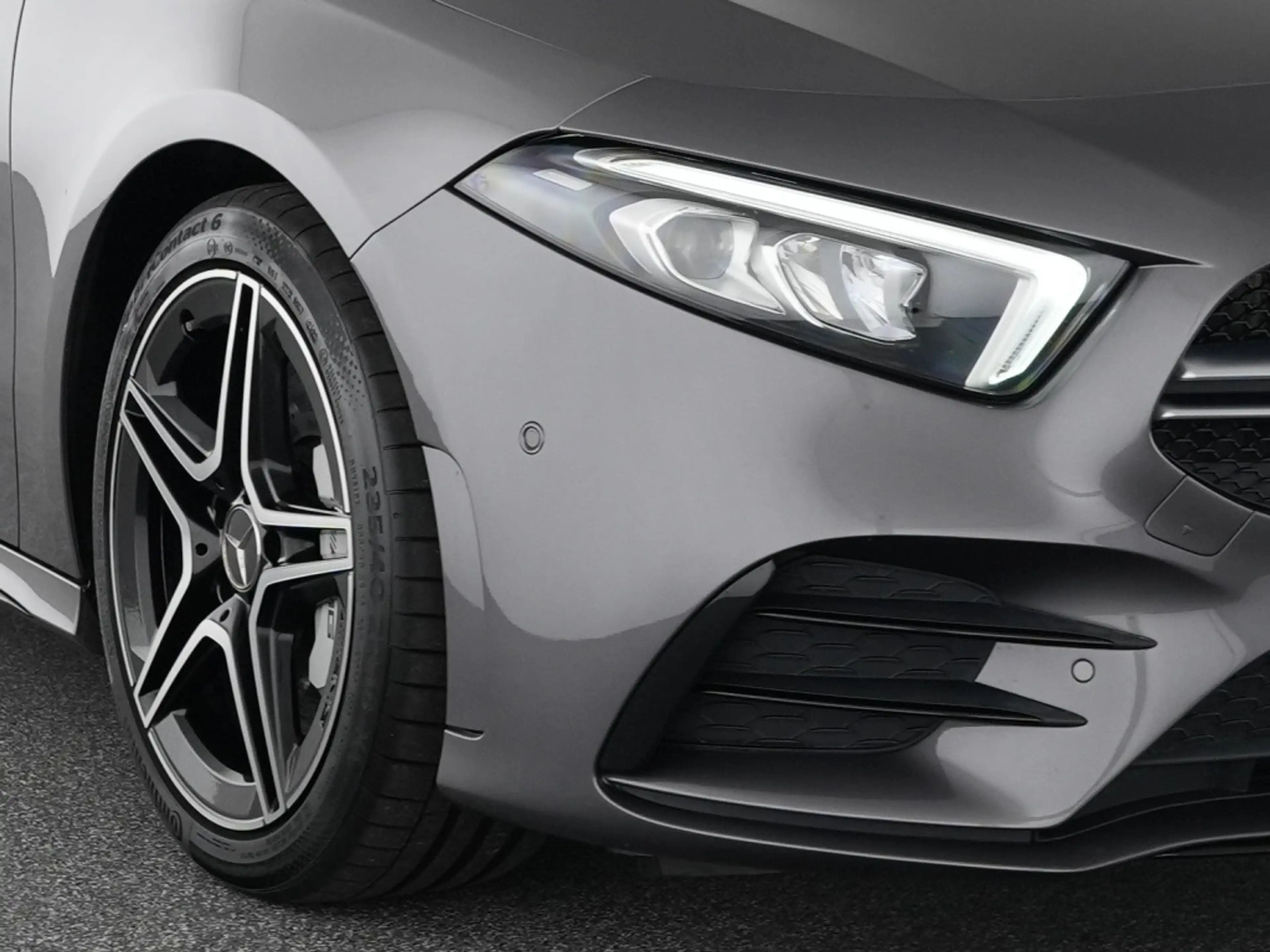 Mercedes-Benz A 35 AMG 4MATIC Night LED Automatik Navigation — photo 7