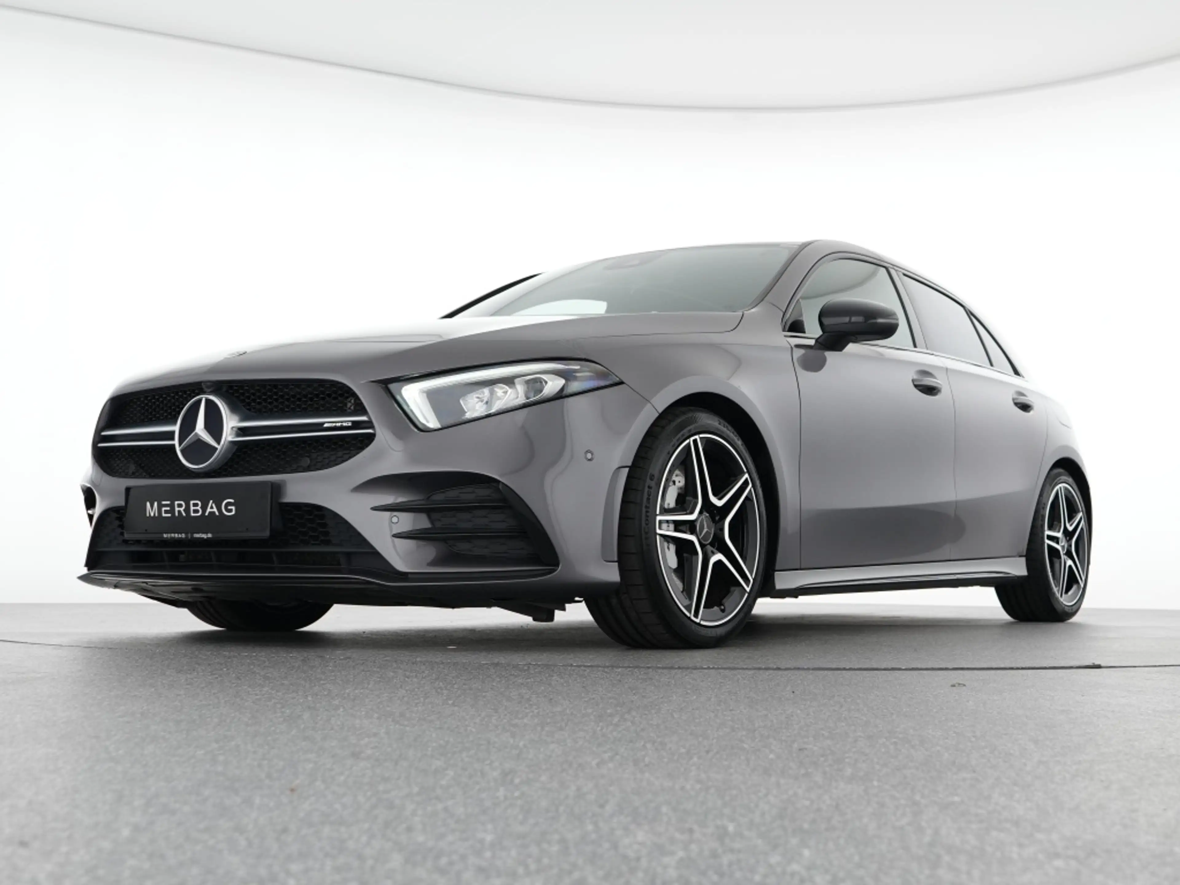 Mercedes-Benz A 35 AMG 4MATIC Night LED Automatik Navigation — photo 8