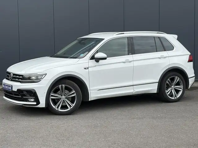 Volkswagen Tiguan 2.0 TDI 150 DSG7 R-Line avec Hayon élec, Caméra et Attelage rabattable