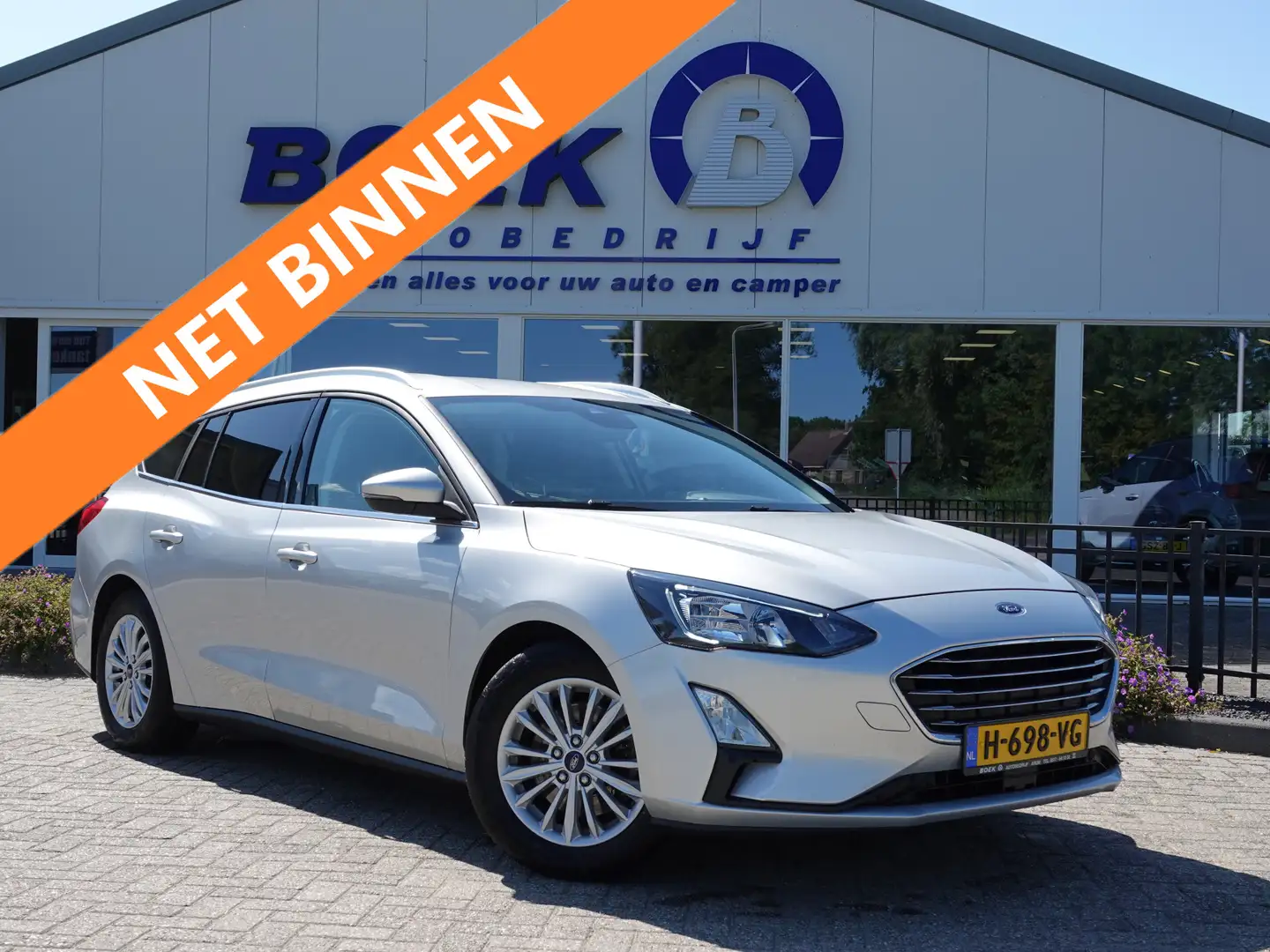 Ford Focus Wagon 1.0 EcoBoost 125PK Titanium AUTOM. | TREKH. Grijs - 1