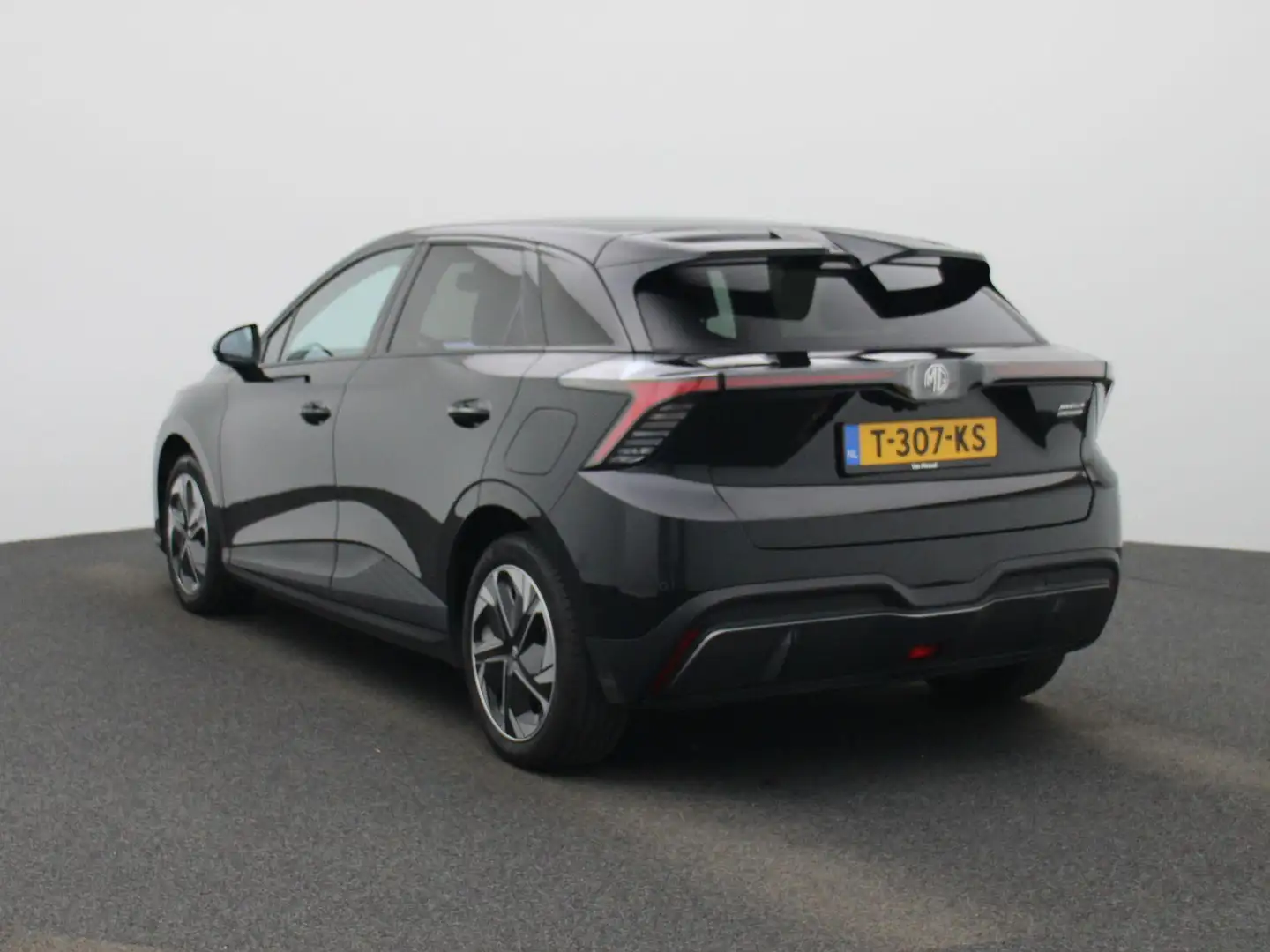 MG MG4 Electric Long Range Luxury 64 kWh | Navi | 360 Cam Zwart - 2
