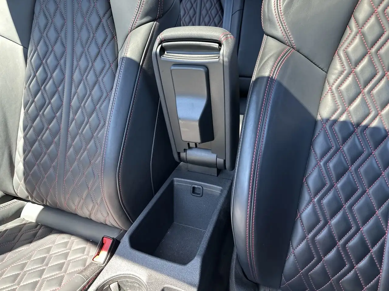 Audi S3 снимка Audi S3