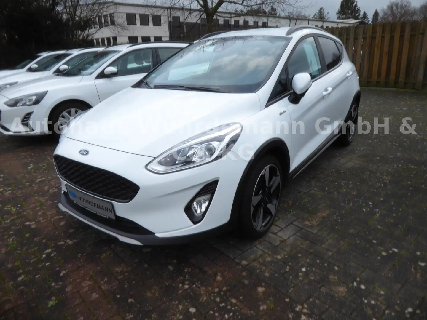 Ford Fiesta Active Blanco - 2