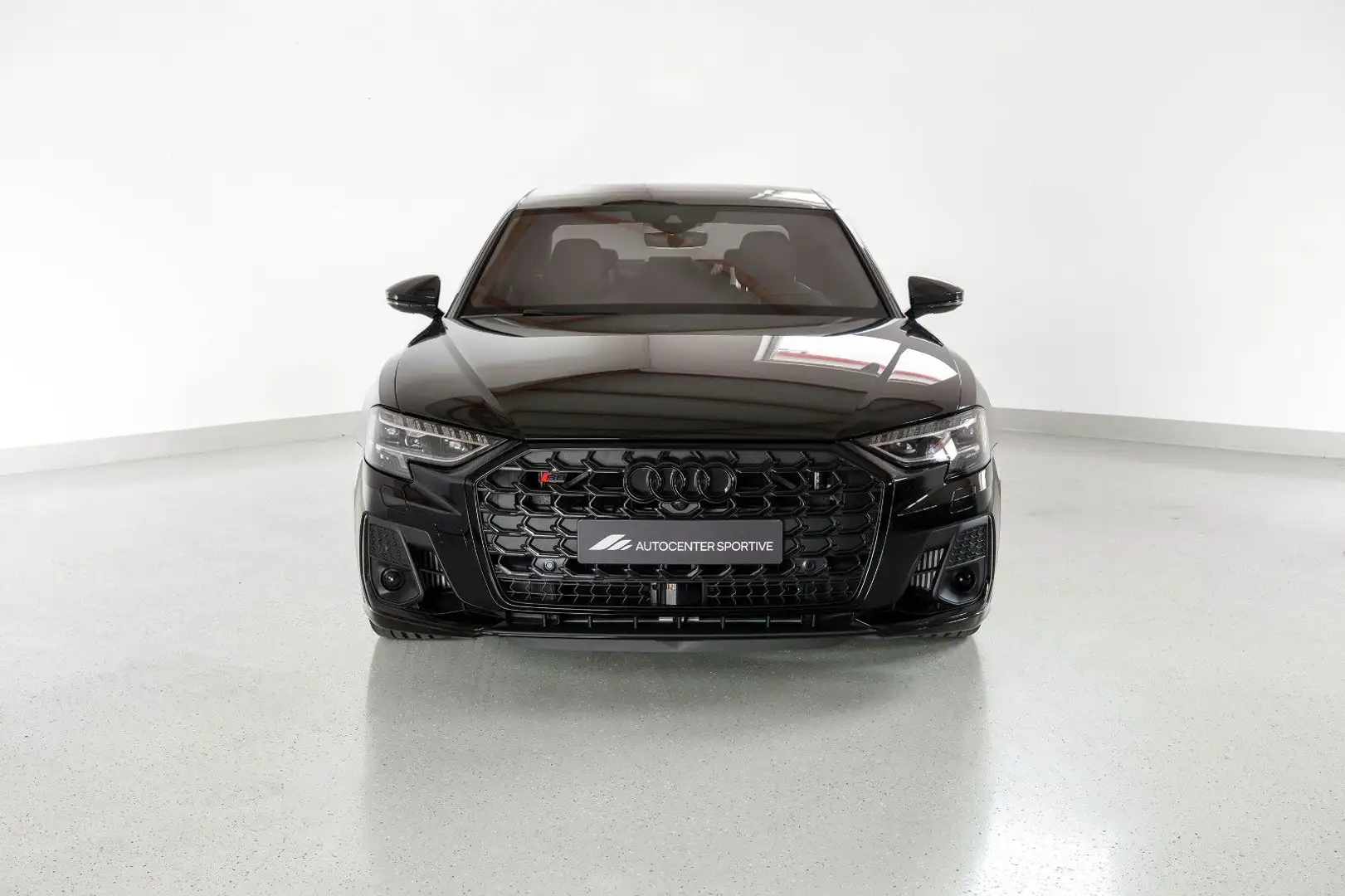 Audi S8 TFSI VOLLEDER FOND DISPL MATR PANO Y-SPEI 28% Schwarz - 2