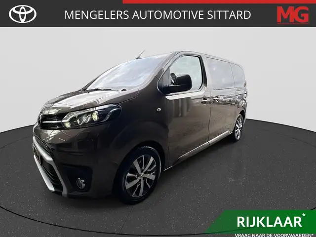 Toyota Proace Verso 1.5 D-4D Dynamic Medium | Rijklaar | 8-Perso