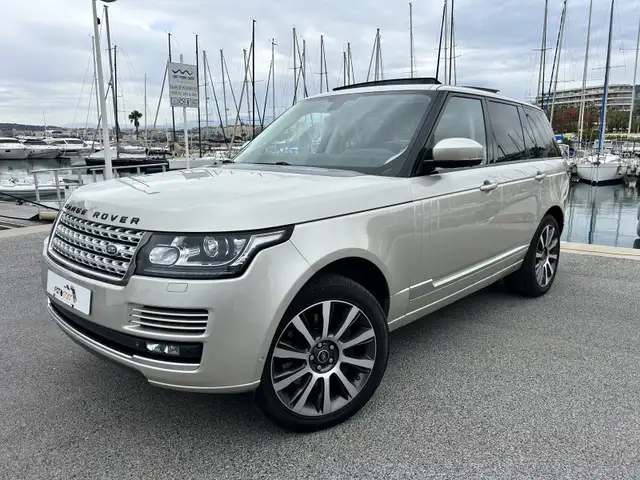 Land Rover Range Rover 3.0 TDV6 AUTOBIOGRAPHY