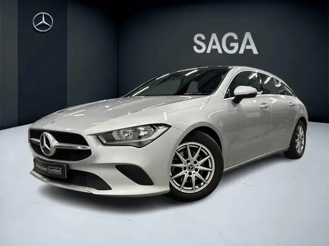 Mercedes-Benz CLA 180 Shooting Brake Toit Panoramique