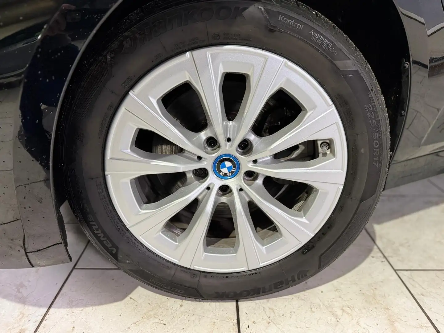 BMW 320 e Advantage - LED/CarPlay/SHZ Noir - 2