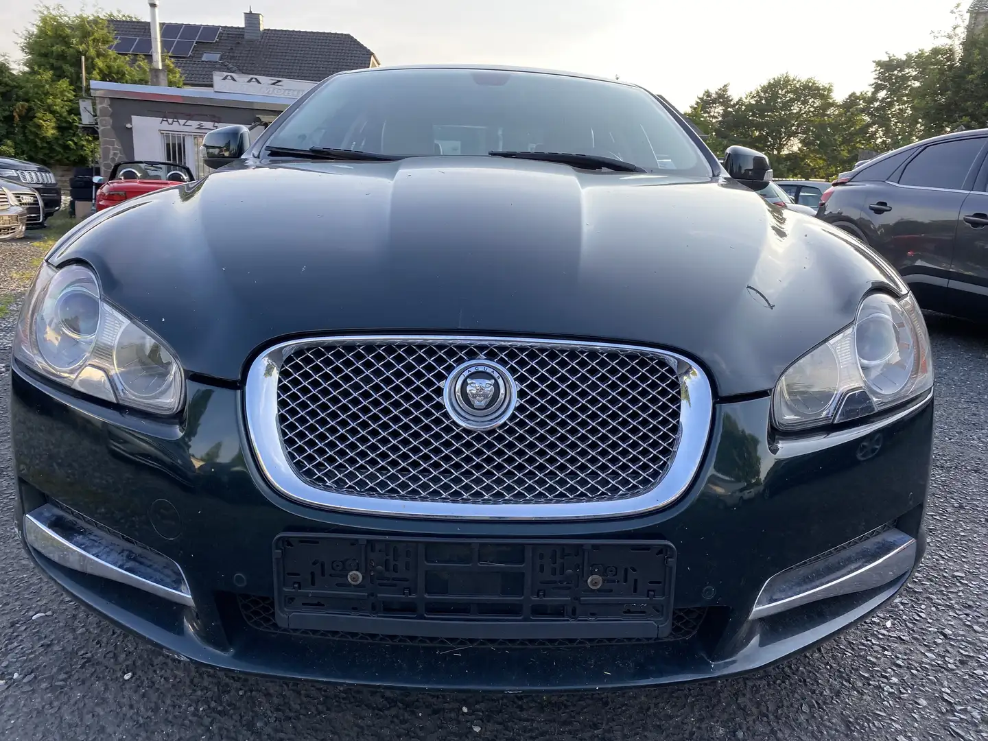 Jaguar XF 2.7 V6 Diesel Premium Luxury Grün - 2