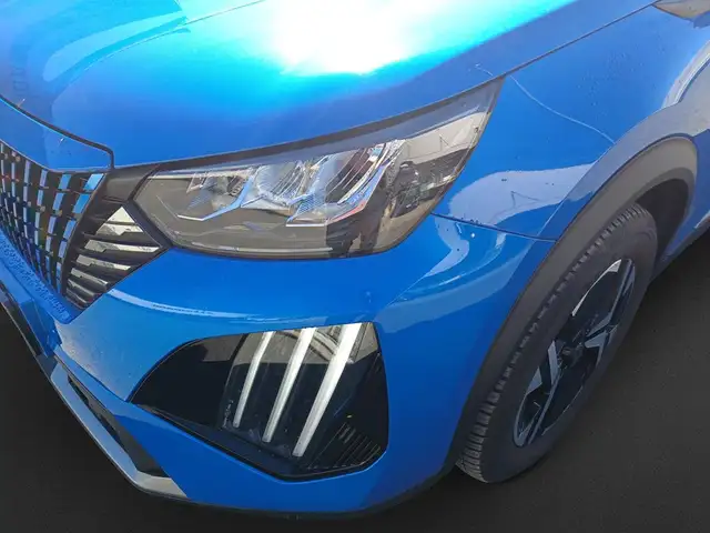 Peugeot 2008 view 9