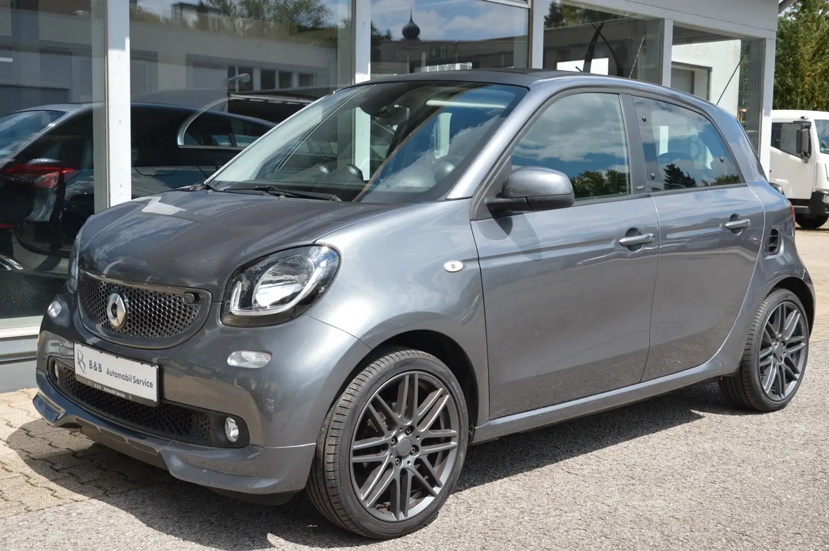 smart forFour Brabus*LED*SHZ*TEMP*RDK*17"* Grau - 1